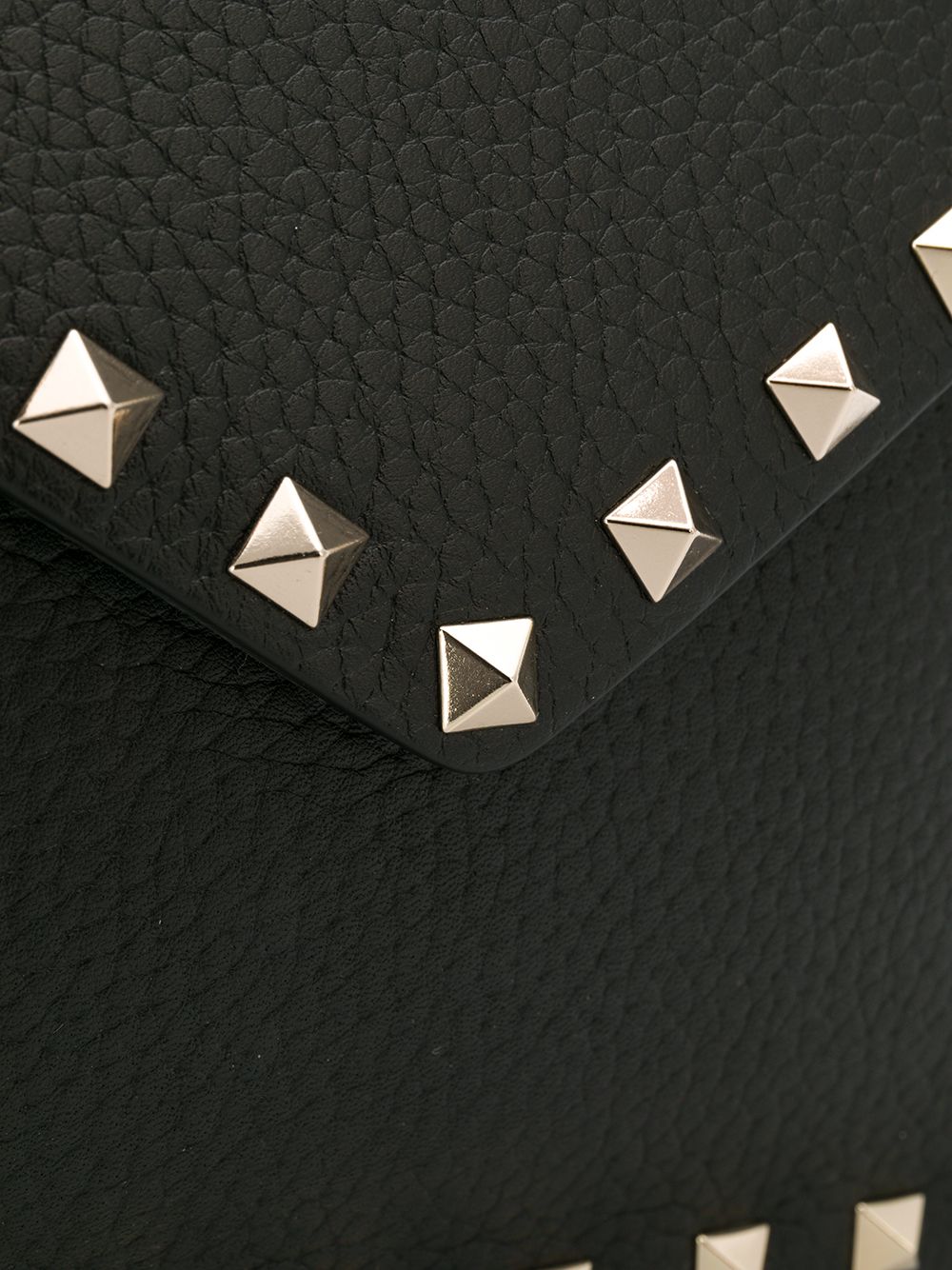 Pochette enveloppe Rockstud de Valentino Garavani 