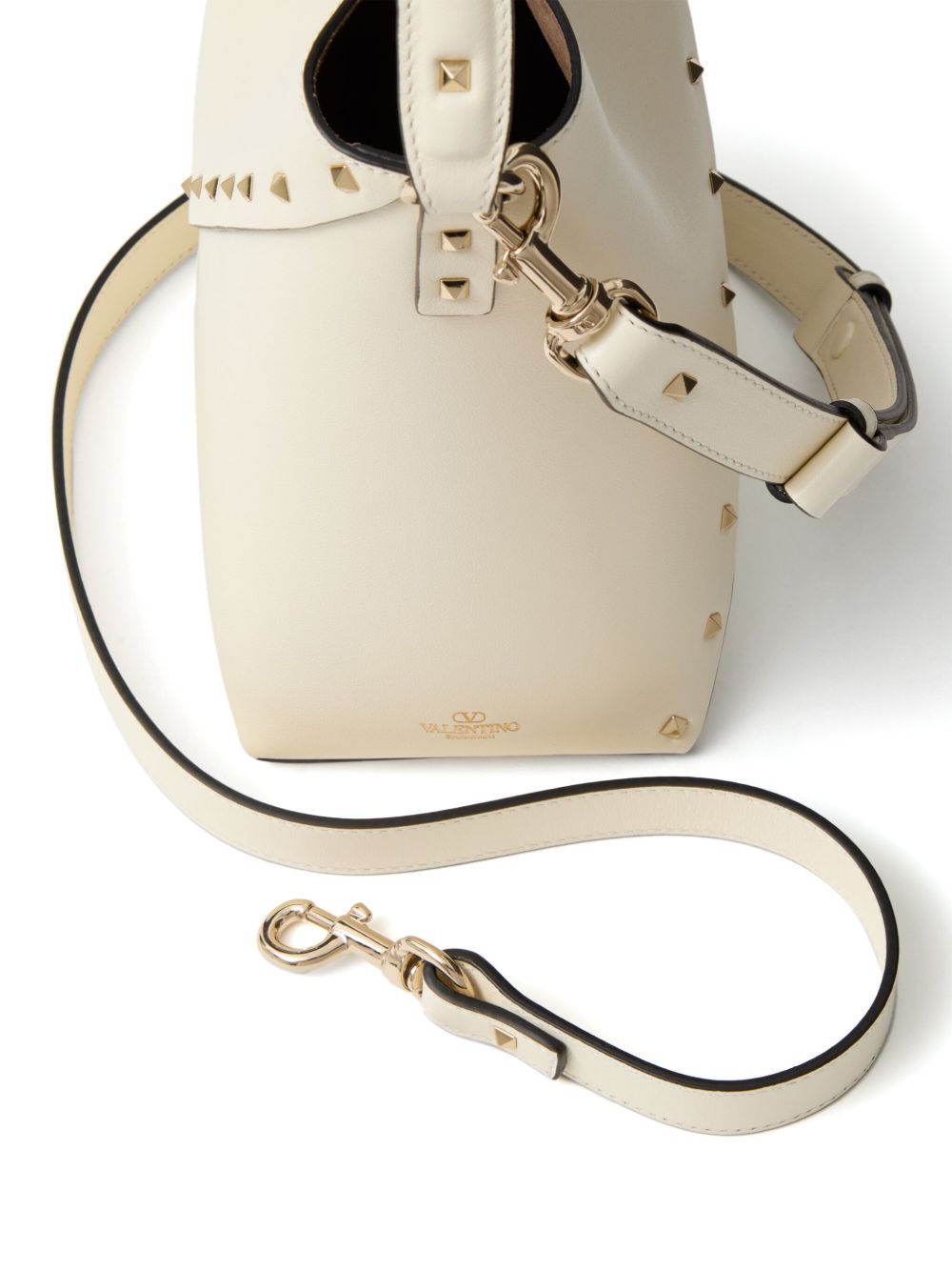 Sac seau en cuir Rockstud Wispy de Valentino Garavani 