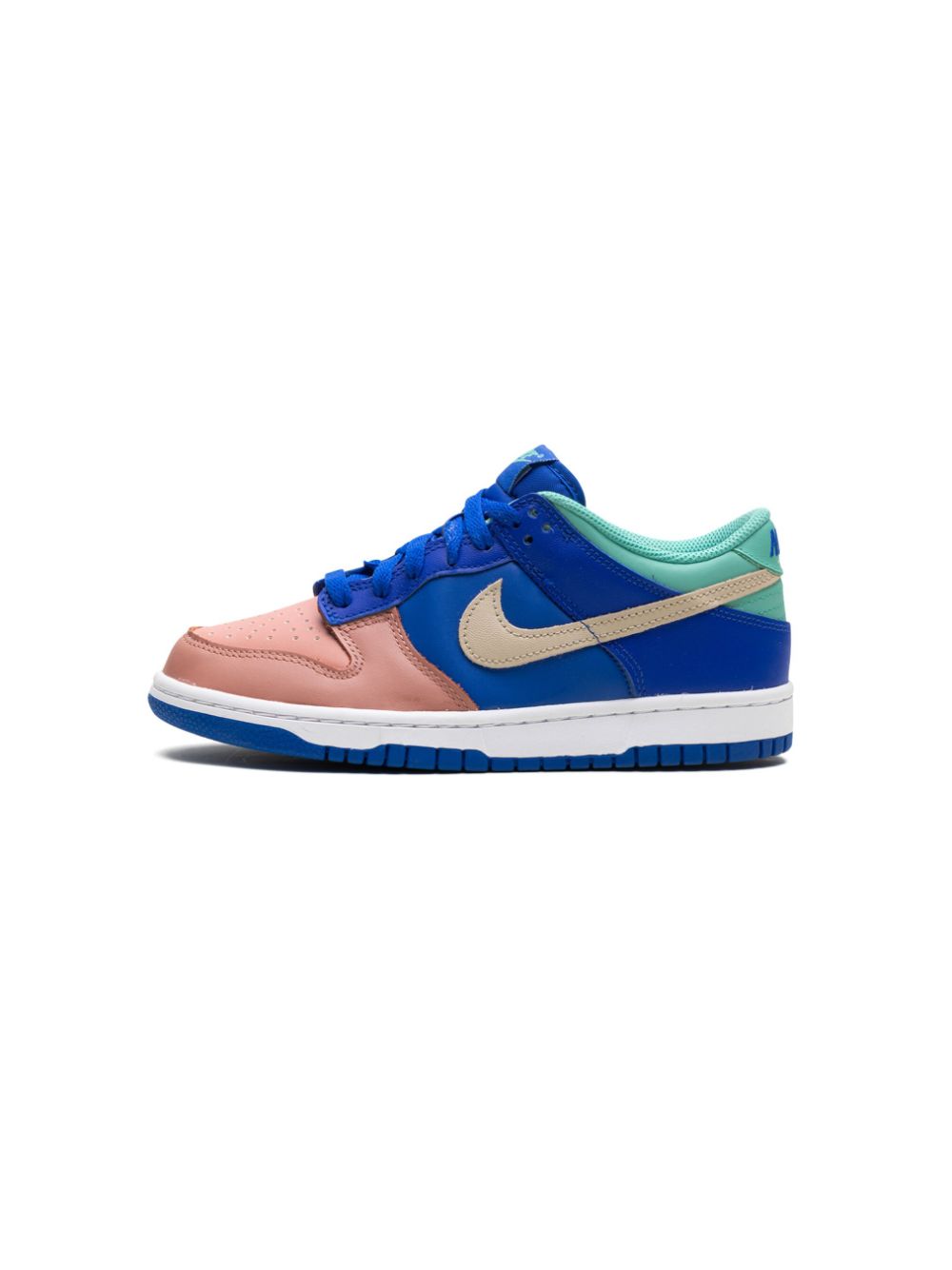 Nike Kids Dunk Low SE Grade School "Salmon Toe" sneakers