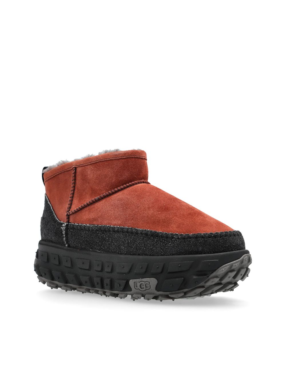 UGG Venture Daze boots