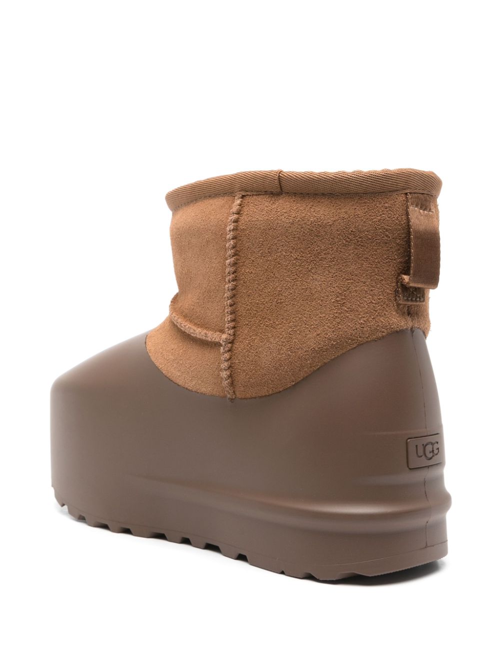 UGG mini Classic Pumped Molded boots