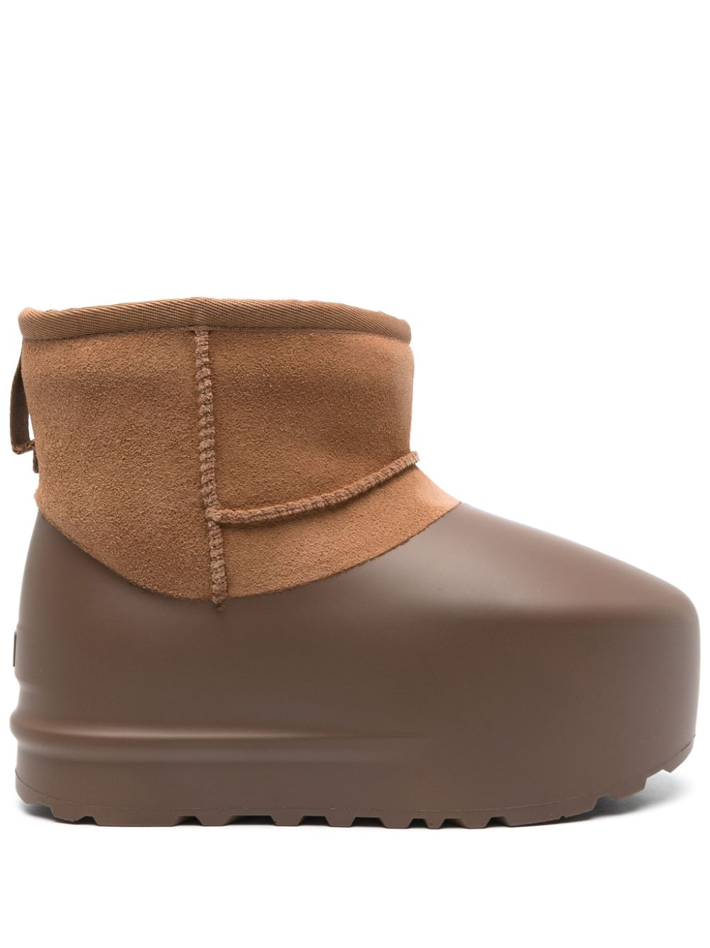 Bottes moulées UGG mini Classic Pumped 