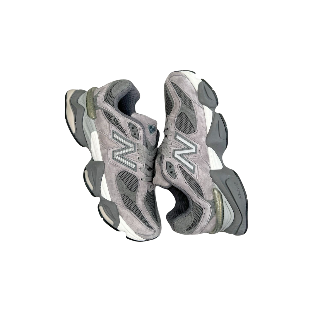 New Balance 9060 incide voices